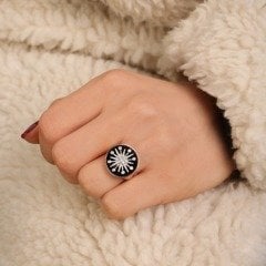 Pırlanta Onix Taşlı Rose Yüzük