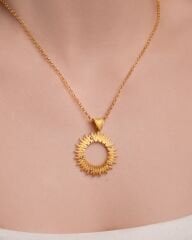 14 Ayar Pırlanta Taşlı Altın Kolye