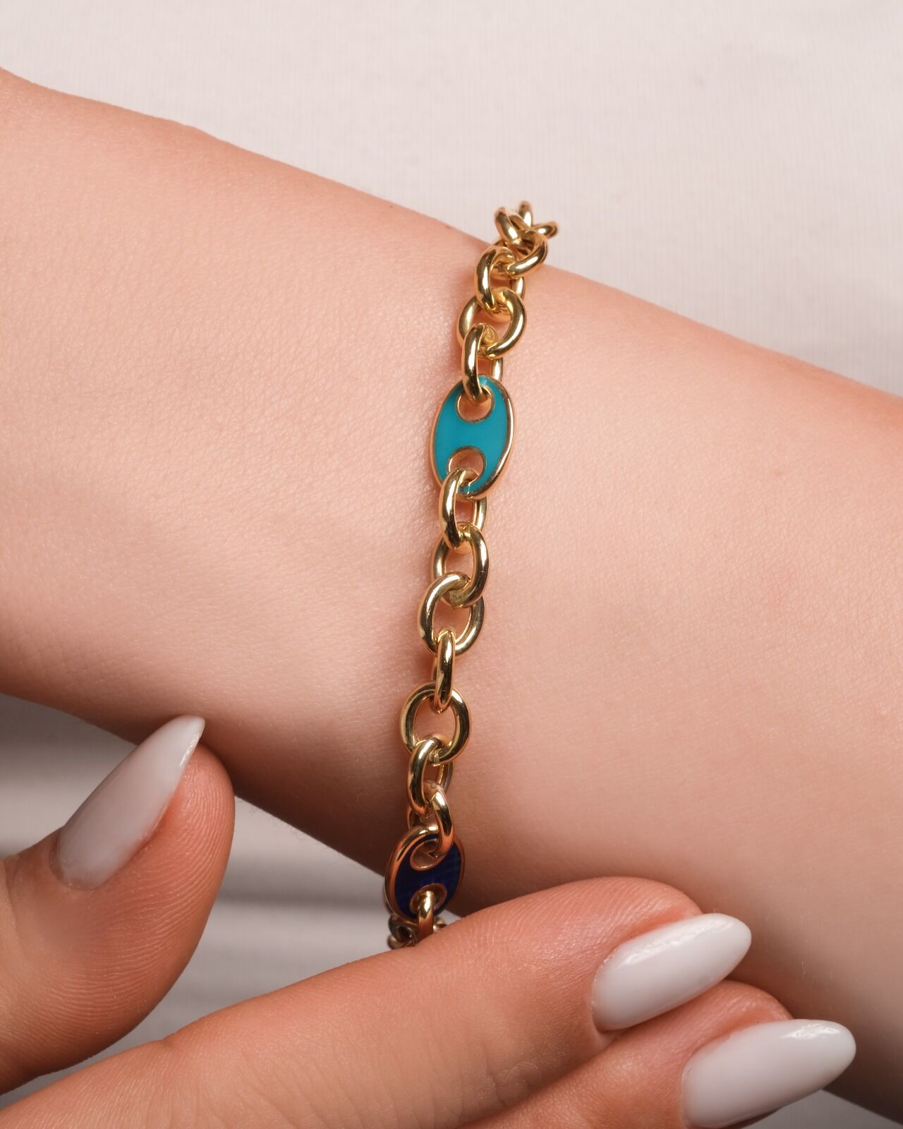 14 Ayar Mineli Altın Bileklik