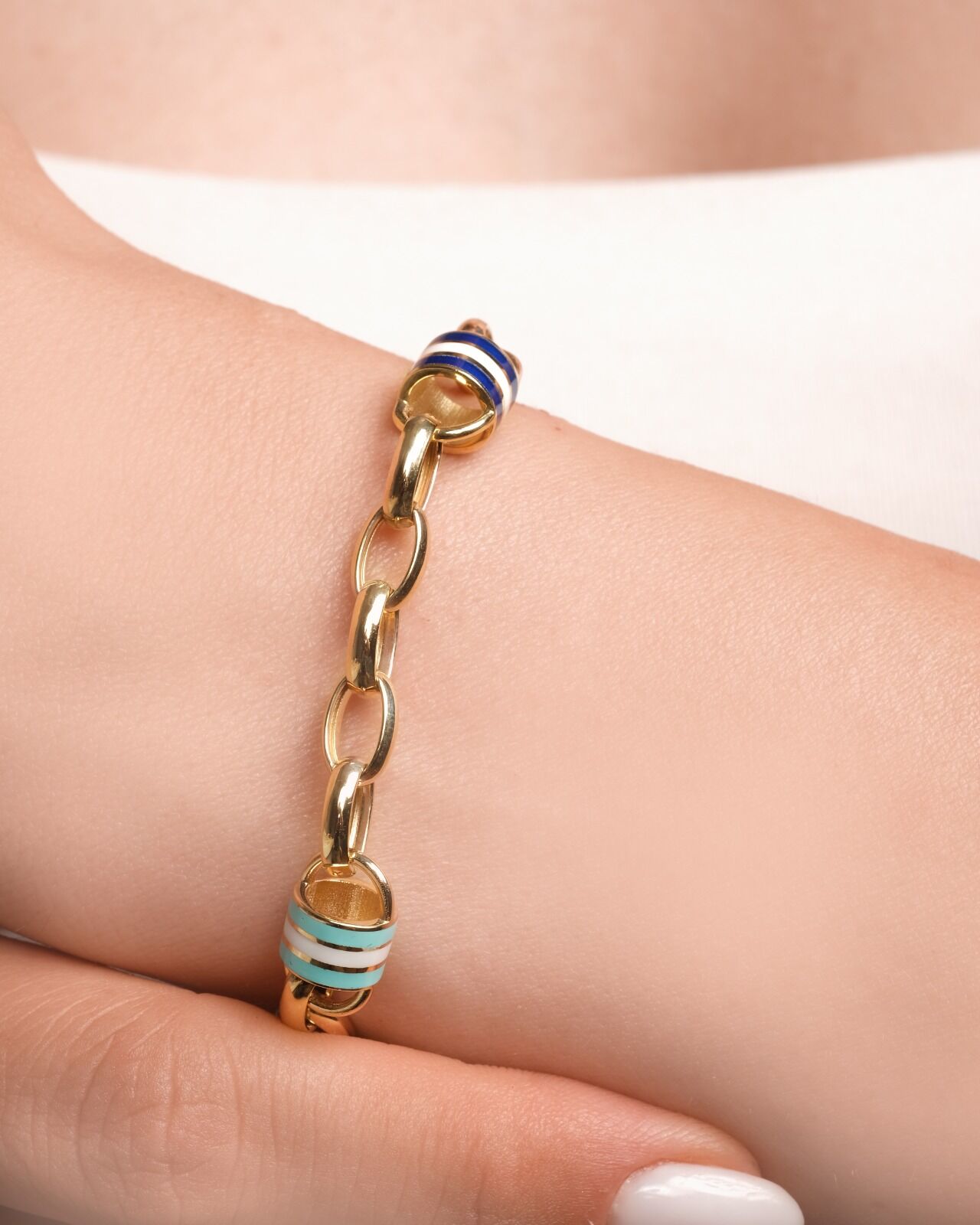 14 Ayar Mineli Altın Bileklik