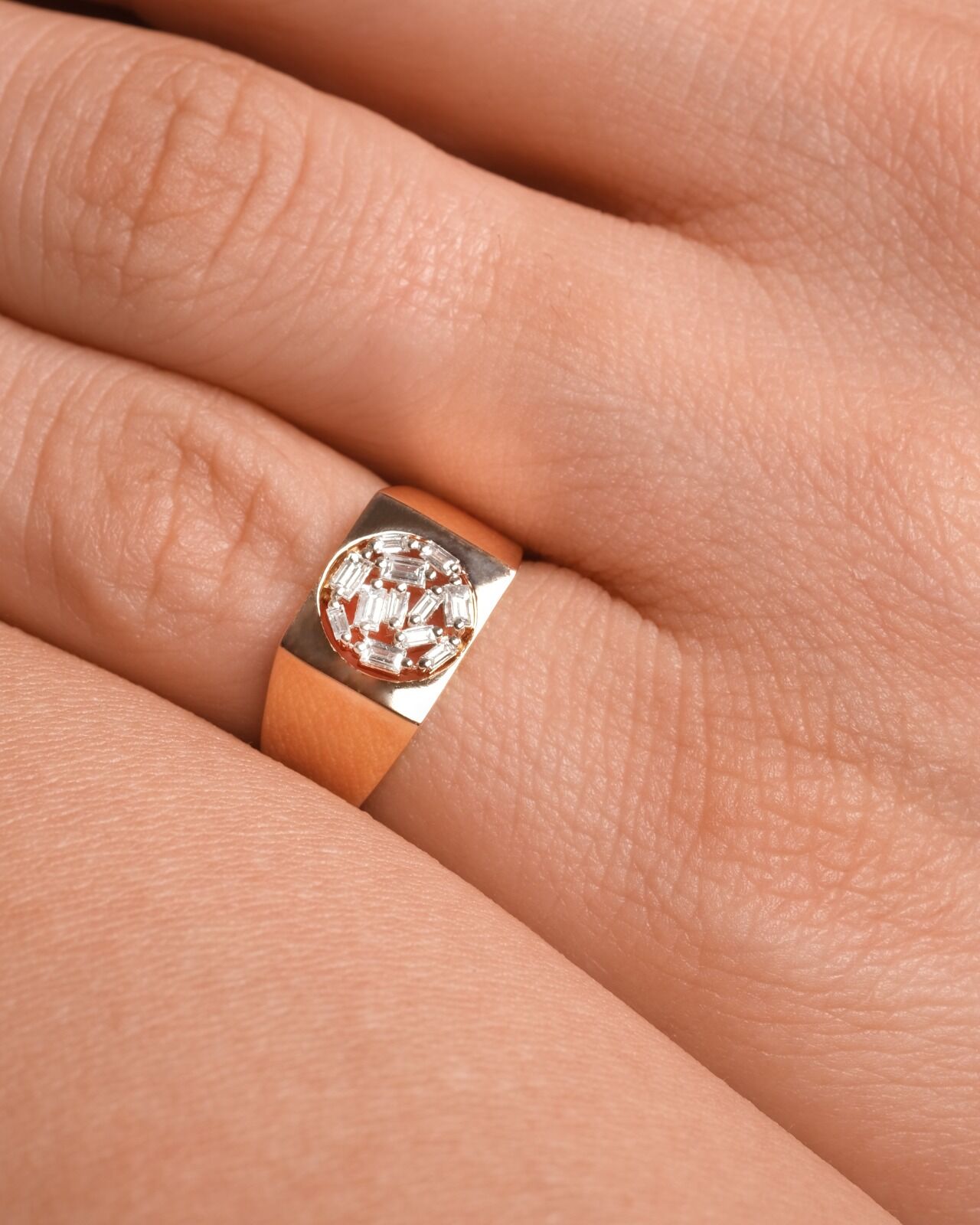 Pırlanta Taşlı 14 Ayar Altın Yüzük