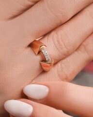 Pırlanta Taşlı 14 Ayar Altın Yüzük